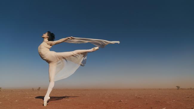 The Australian Ballet’s Valerie Tereshchenko at Broken Hill in 2019. Picture: Georges Antoni.