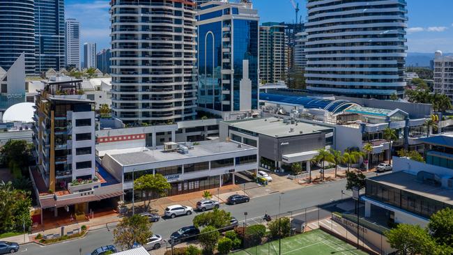 The Niecon Tower and Niecon Plaza at Broadbeach.