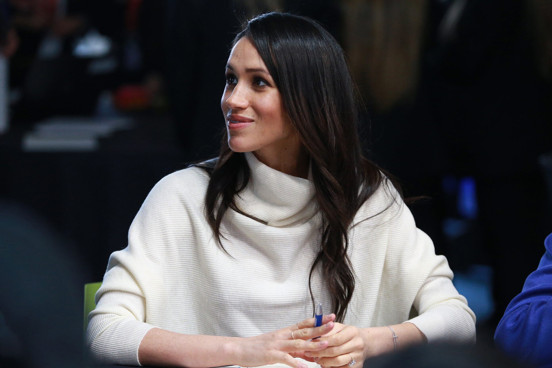 When She Wore a Crossbody Bag, 8 Times Meghan Markle Went Against  Tradition and Broke Royal Protocol