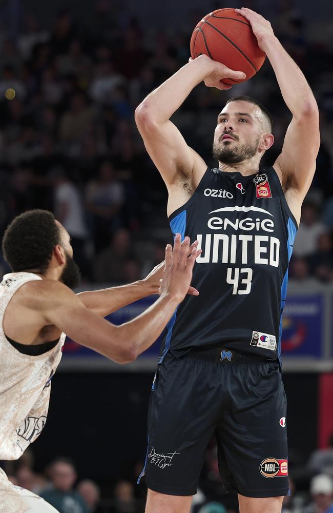 Chris Goulding shoots from the arc during a game against the Taipans. Picture: Getty Images