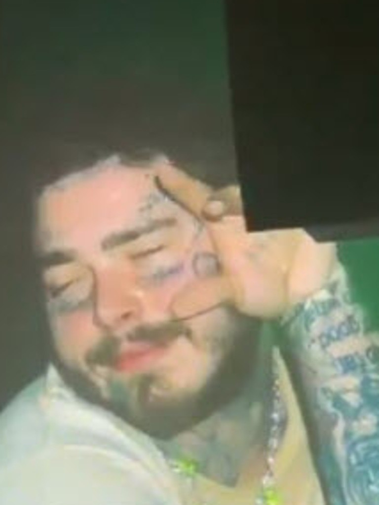 post-malone-fans-worry-over-disturbing-concert-footage-news-au