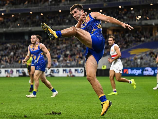 Schofield sees Gaff as one of the most consistent performers for West Coast, and in the league. Picture: Daniel Carson/AFL Photos via Getty Images