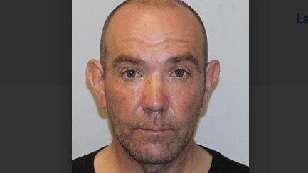 Police are looking for Andrew Reid, known to frequent Carrum Downs and Murrumbeena. Picture: Crimestoppers