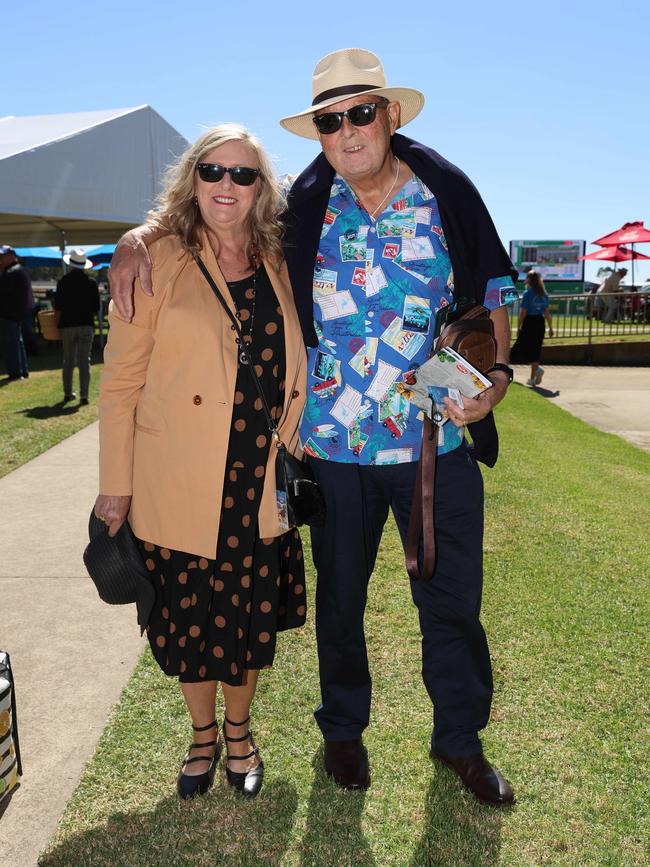 BAIRNSDALE, AUSTRALIA – MARCH 22 2024 Andrea Wilson and Ian Wilson attend the Bairnsdale Cup race day. Picture: Brendan Beckett