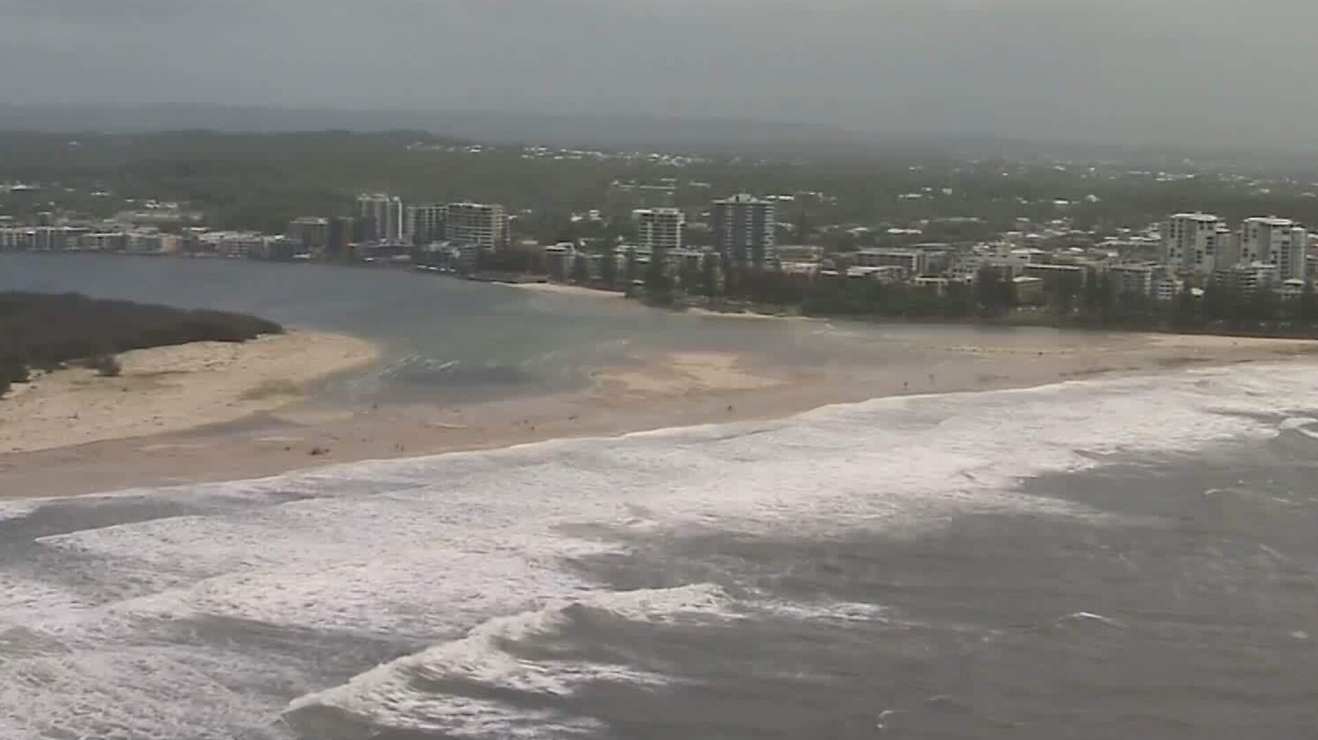 Concerns remain as Queensland prepares for Cyclone Alfred