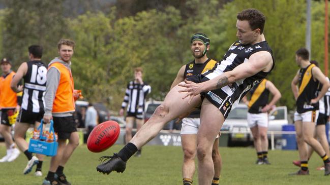 Cooper Nykamp kicks for goal against Lobethal. Picture: Emma Brasier