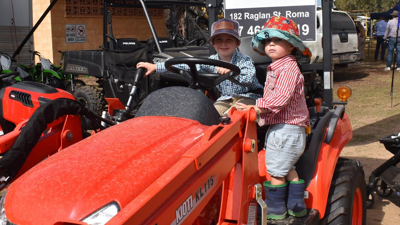 Linkin and Archie at the Roma Show 2023, Bassett Park. Picture: Chloe Cufflin.