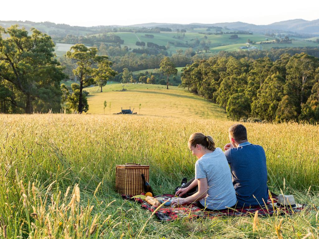 Best picnic spots Victoria: Top foodies’ tips on sourcing gourmet fare ...