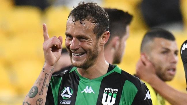 Western United captain Alessandro Diamanti celebrates the win over Wellington Phoenix. Picture: AAP