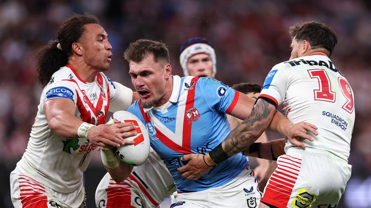 SYDNEY, AUSTRALIA - APRIL 25: Angus Crichton of the Roosters is tackled during the round eight NRL match between St George Illawarra Dragons and Sydney Roosters at Allianz Stadium, on April 25, 2024, in Sydney, Australia. (Photo by Cameron Spencer/Getty Images)