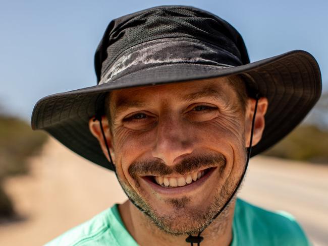 Chris Turnbull, 39, of Clontarf, is running from Perth to Sydney.  Picture:  Jack Bullen