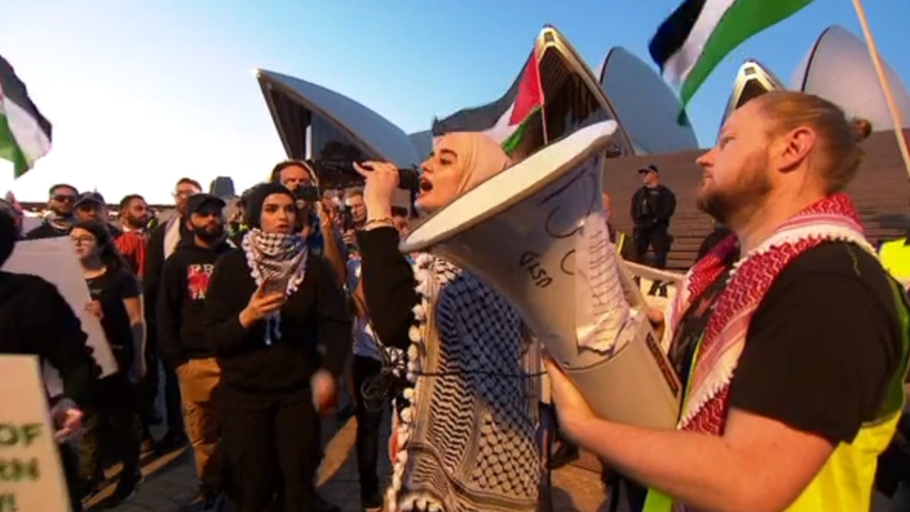 ‘Sickening’: Pro-Palestinians chant ‘shame Israel’ through Sydney streets