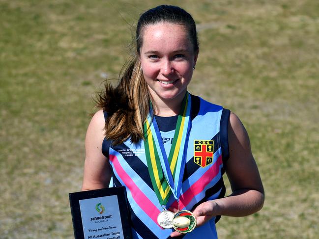 The Maroubra Saints' Tia Hinds poses for a photo at Heffron Park in Maroubra,  Sydney, Sunday, Aug. 20, 2017. Ê(AAP Image/Joel Carrett)