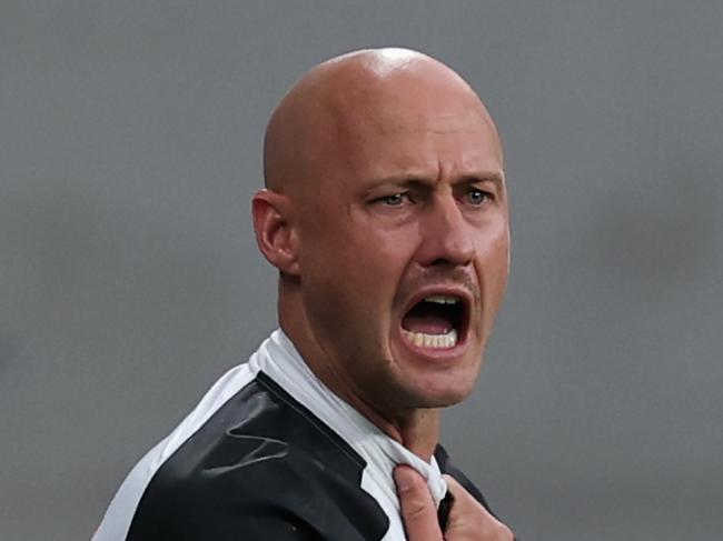 SYDNEY, AUSTRALIA - DECEMBER 14: Roar Head coach Ruben Zadkovich shows his emotion during the round eight A-League Men match between Western Sydney Wanderers and Brisbane Roar at CommBank Stadium, on December 14, 2024, in Sydney, Australia. (Photo by Cameron Spencer/Getty Images)