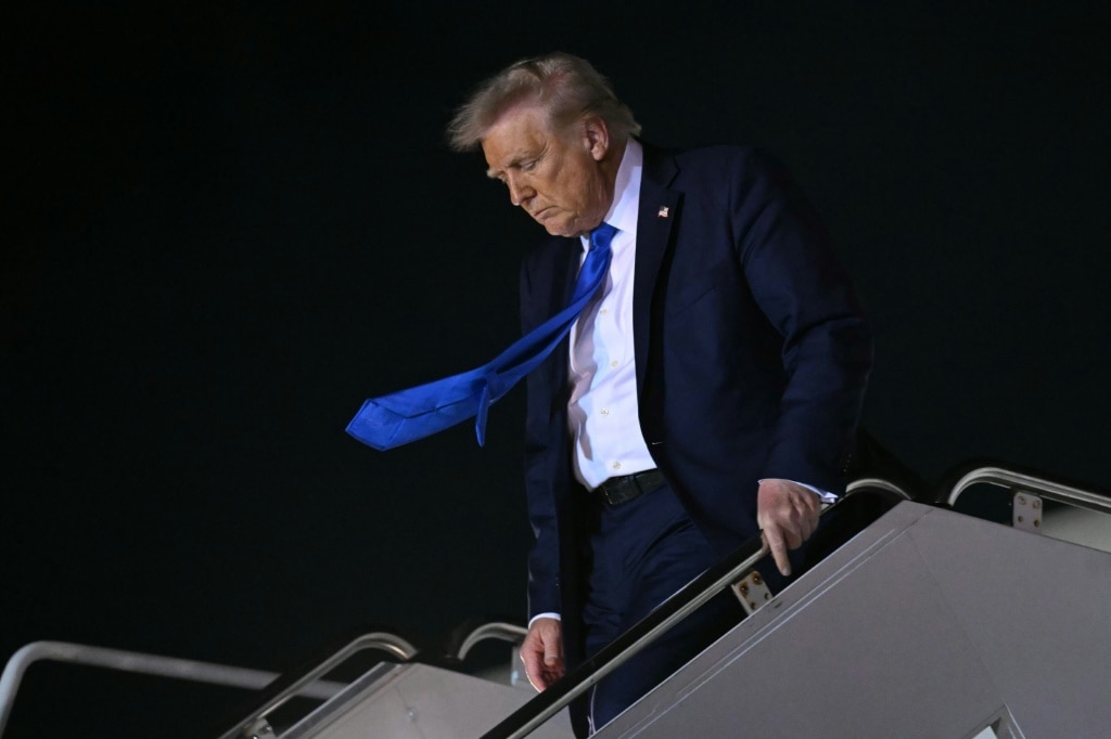 Trump says ‘I don’t know’ if must uphold US Constitution as president