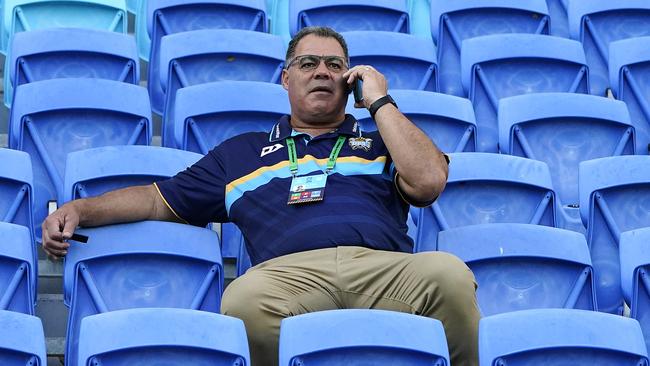 Gold Coast culture chief Mal Meninga wants to sign a new hooker. (AAP Image/Dave Hunt)