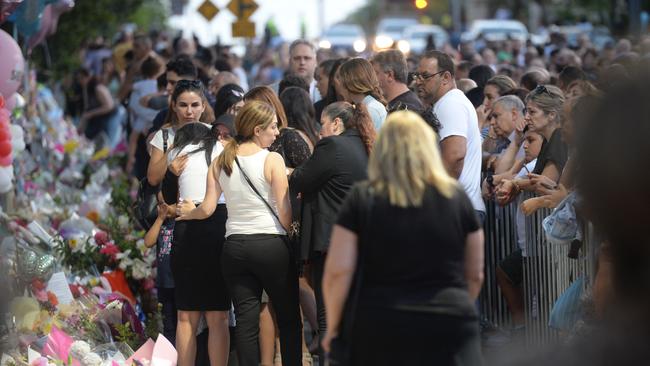 The community pays their respects. Picture: Jeremy Piper