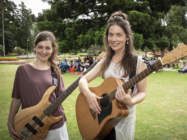 Duo rocks Summer Tunes performance at Queens Park