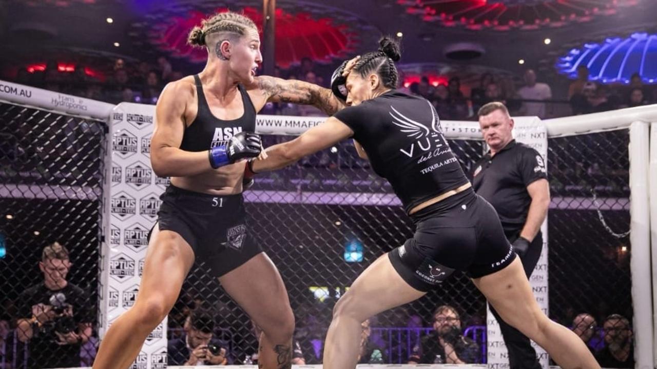 Ignite MMA fighter Jamie Edenden (left).