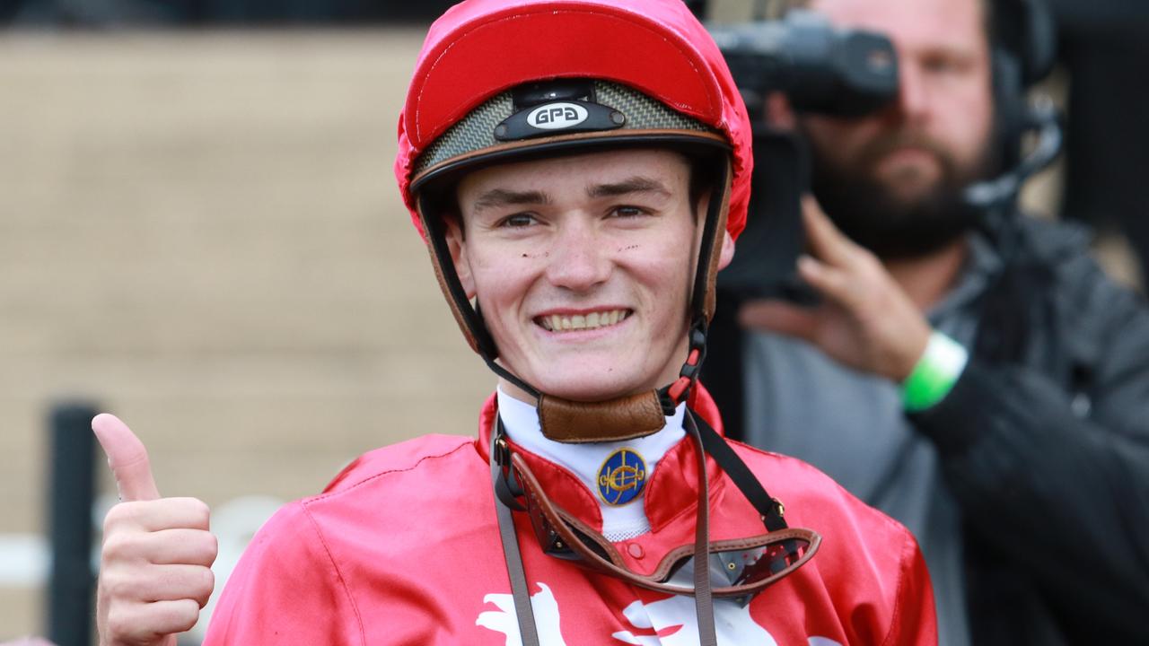 Regan Bayliss takes the ride on Maschereta