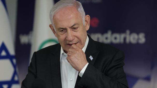 Israeli Prime Minister Benjamin Netanyahu speaks to reporters. Picture: Getty Images.