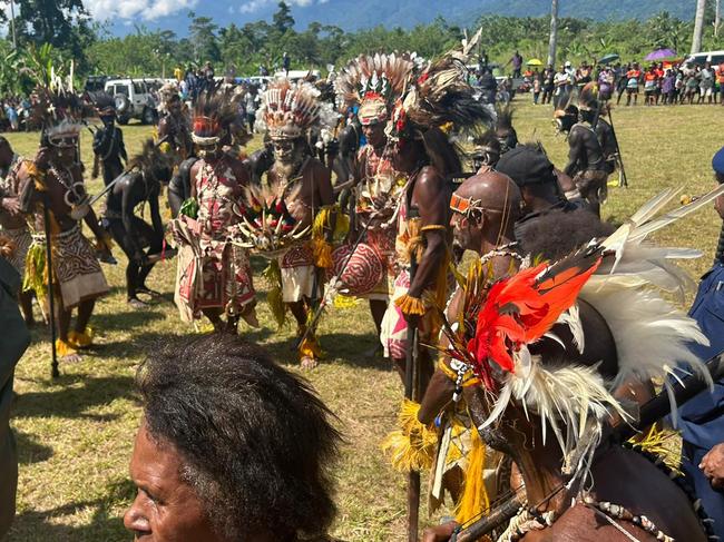 Thousands of locals from different tribes travelled long distances to greet the PM. Picture: Warren Brown