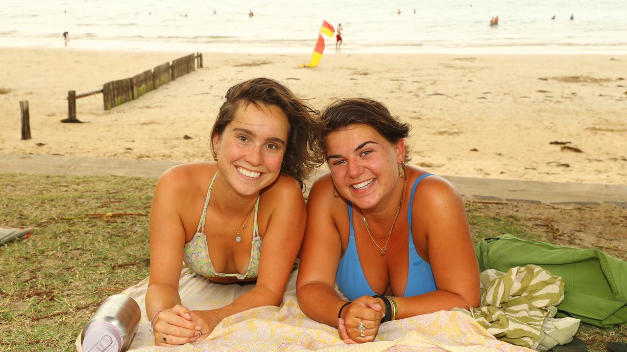 Kim van Engen and Juliana Voute from Netherlands enjoying Boxing Day 2024 at Cosy Corner Torquay Picture: Alison Wynd