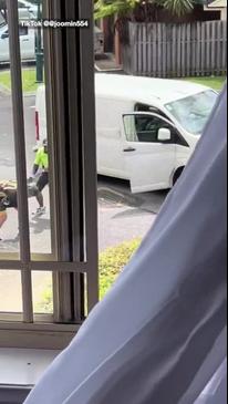 Footage of cyclist, postie fight goes viral