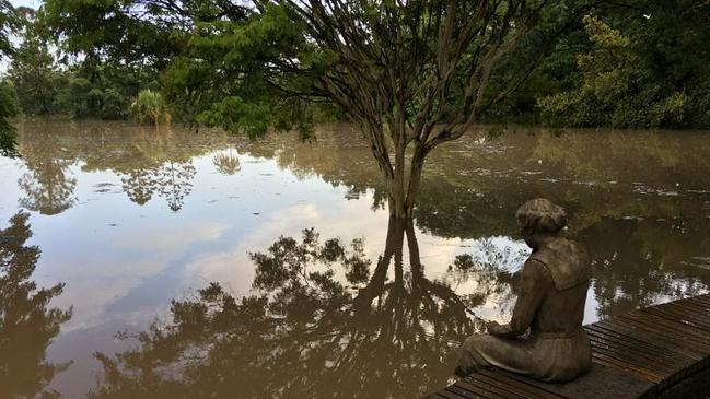 Queens Park. Maryborough flooded on Sunday morning. Picture: Robyne Cuerel