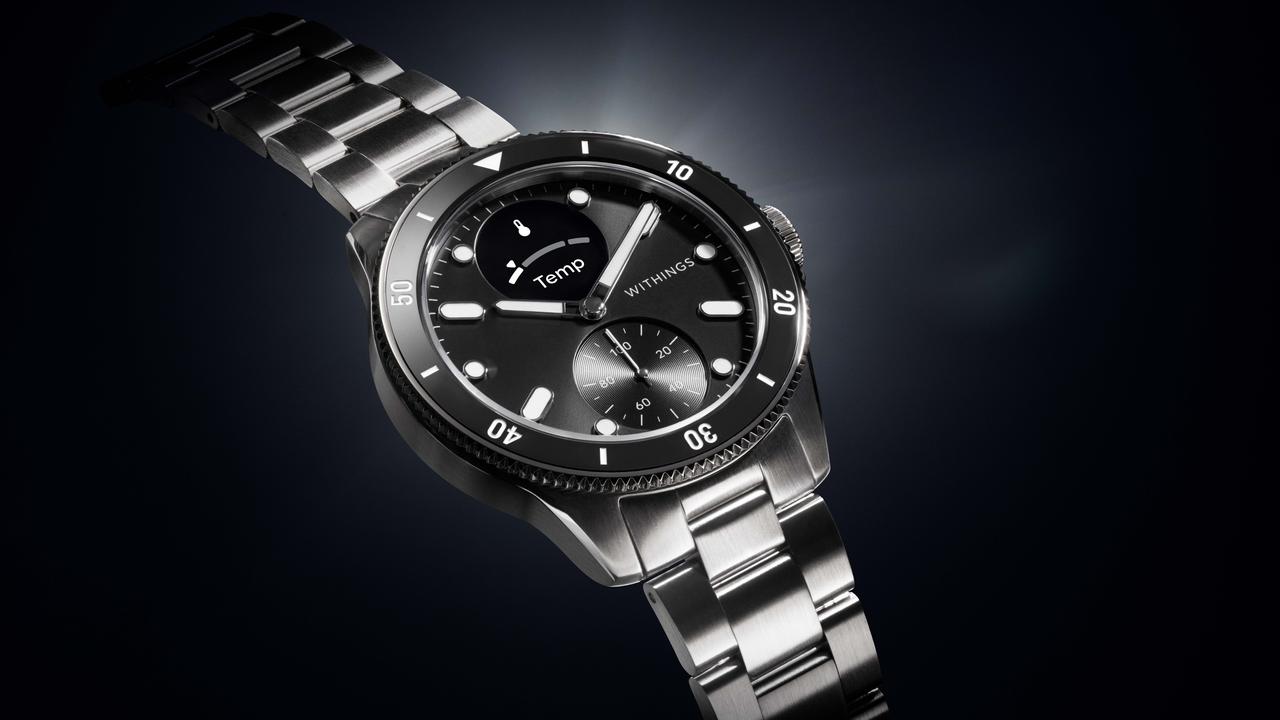 Withings's ScanWatch Nova takes its style cues from classic dive watches.