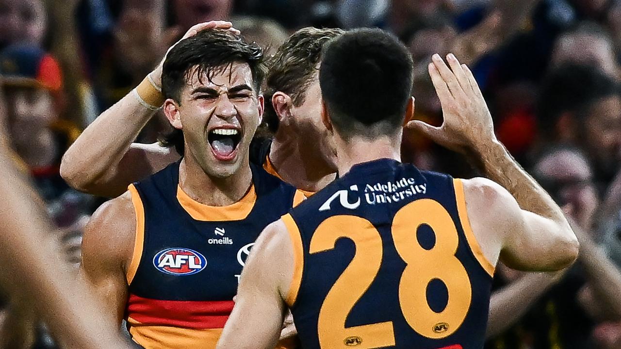 Complete Crows deliver Blues harsh reality check