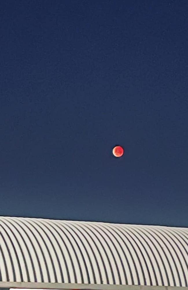 The Blood Moon seen from SA: Stacey Gower