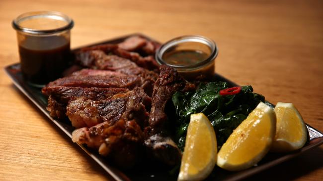 Northern Git brings a taste of the British homeland to Melbourne, including a classic rib eye steak dish.