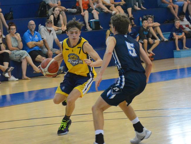 U18B - Gladdy v Rocky