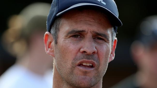 Lindsay Gilbee coaching Port Melbourne Colts last year.