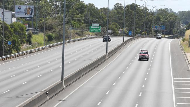 The M1 at Loganholme was devoid of traffic during the coronavirus crackdown. AAP Image/Richard Gosling