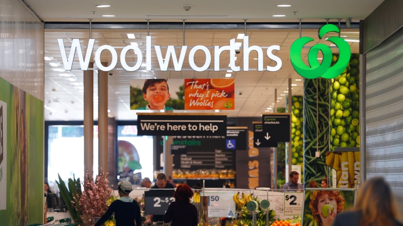 Woolworth CEO had a 'fairly blunt message' for staff regarding vaccination