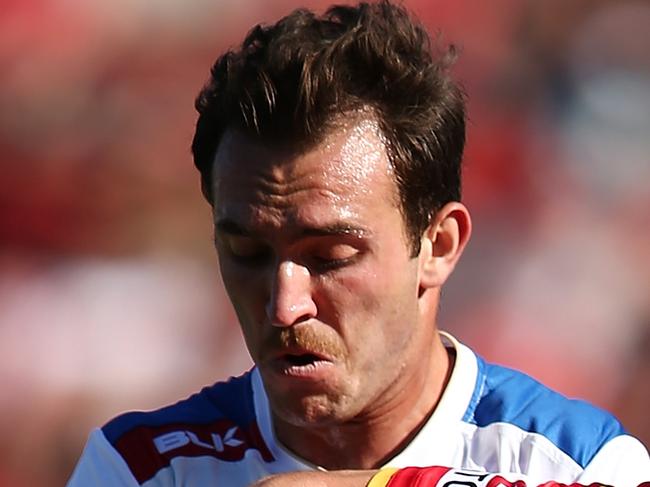 ADELAIDE, AUSTRALIA - NOVEMBER 22: Dylan McGowan of Adelaide United competes with Ben Kantarovski of Newcastle Jets during the round seven A-League match between Adelaide United and the Newcastle Jets at Coopers Stadium on November 22, 2015 in Adelaide, Australia. (Photo by Morne de Klerk/Getty Images)