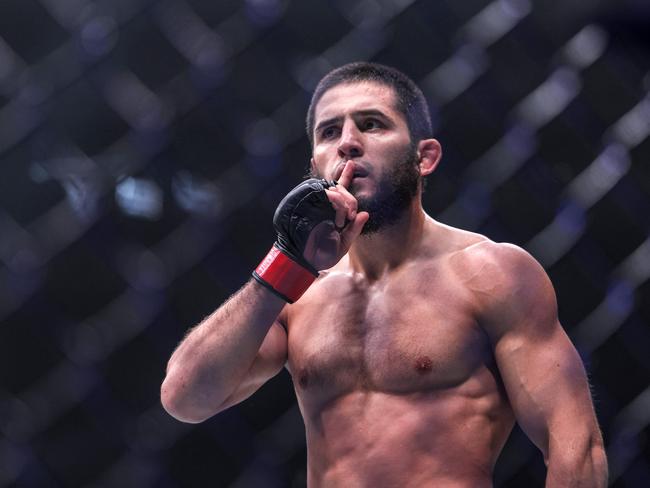 Russia's Islam Makhachev reached out to Alex Volkanovski this week.