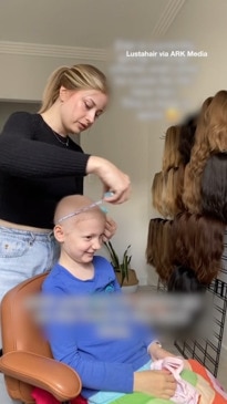 Aussie salon gifts wig to girl going through chemo