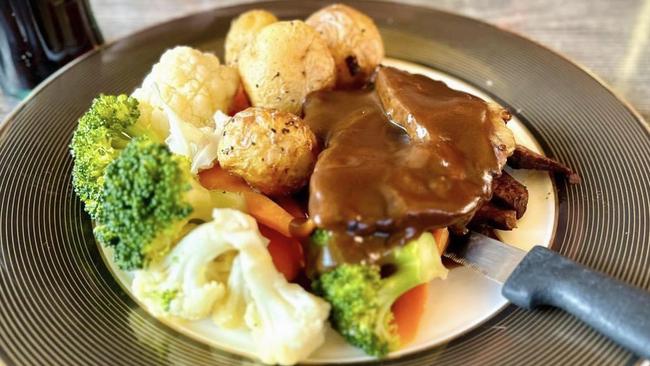 The Aussie Hotel in Shepparton serves up one of the best Sunday roasts in Goulburn Valley. Picture: Facebook