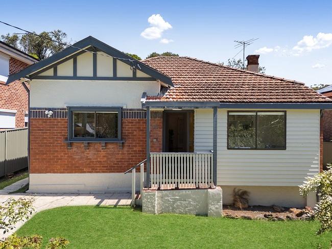 58 Finlayson Street, Lane Cove, sold for over $4.1 million. Picture: Domain