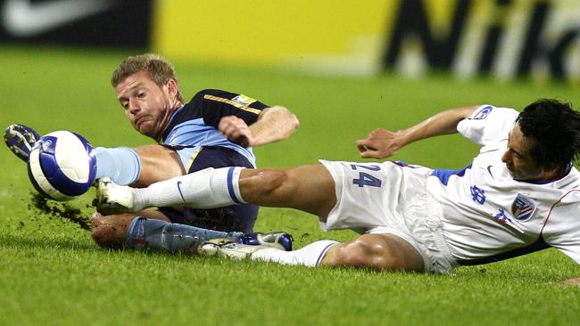  Ufuk Talay in action for Sydney FC against Shanghai Shenhua in the second leg in Sydney in 2007. 