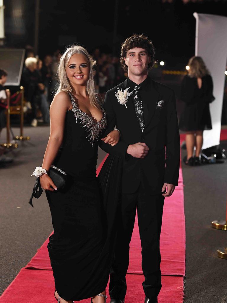 Ethan Hore & Lillie Cowden at Xavier Catholic College year 12 formals. Picture: Patrick Woods.