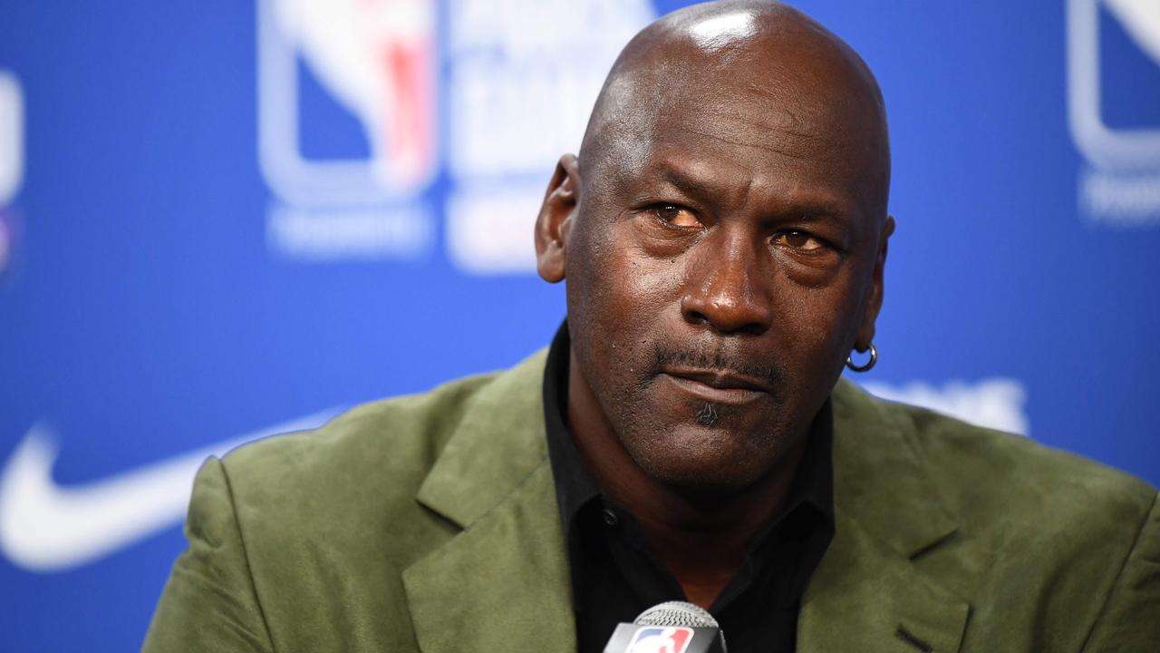 Michael Jordan The Last Dance: Scottie Pippen book Unguarded slams NBA ...