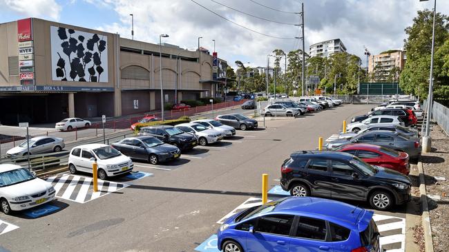 Upper commuter car park at Hornsby Station at Hornsby on Tuesday December 4th. Hornsby MP Matt Kean is set to announce a new commuter carpark for Hornsby. Picture: AAP IMAGE / Troy Snook