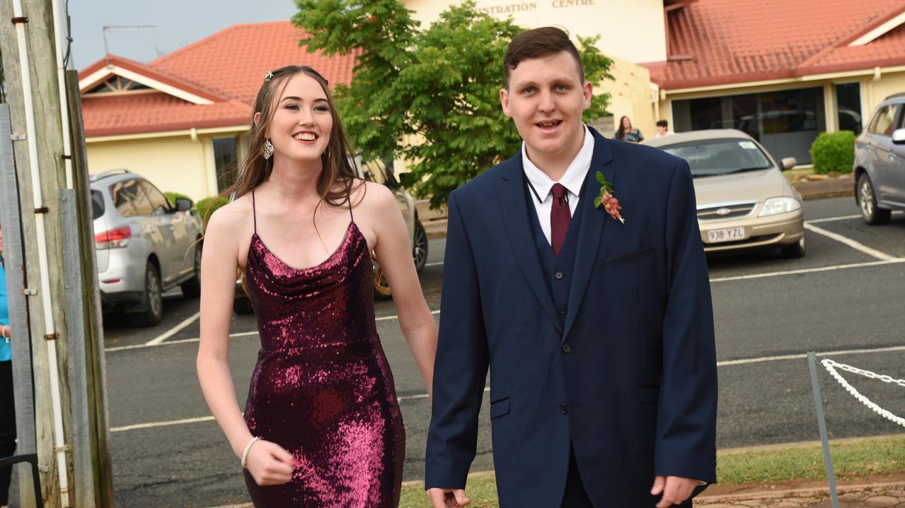 Briony Tranter and Taine Rooney at Monto State High School’s 2019 Formal.