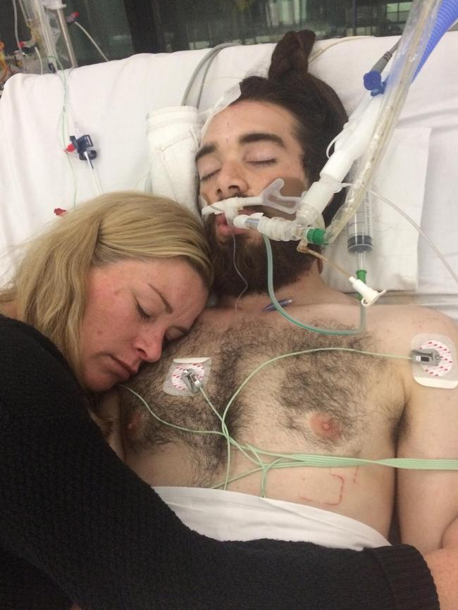 Mum Heidi holds Jaiden in ICU just before his life support was switched off.