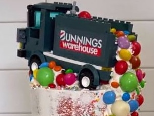 Woman’s epic Bunnings cake goes viral