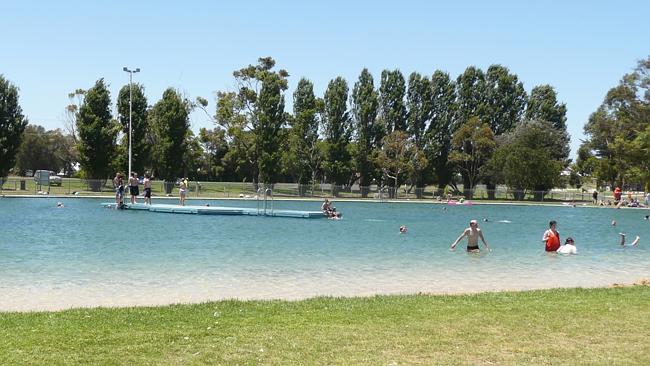 The Millicent Swimming Lake on a hot day. Picture: Flickr